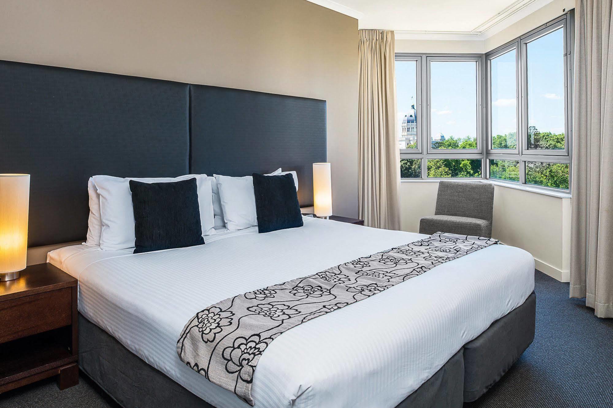 Mantra On The Park Lejlighedshotel Melbourne Eksteriør billede